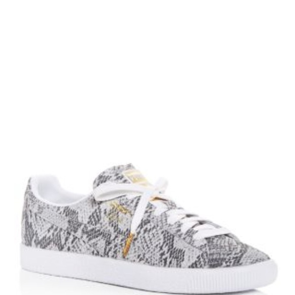 WOMENS Clyde Reptile Pumas 6.5